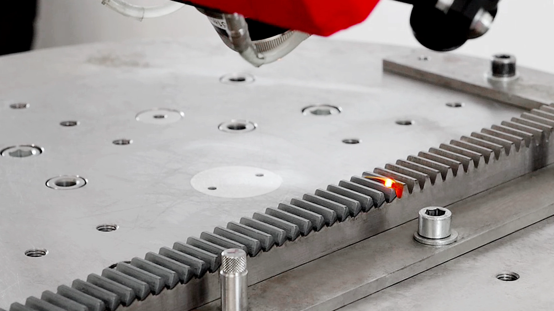 Laserhärten Zahnrad Zahnstange